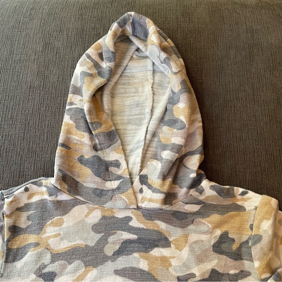 Old Navy Girls Twist-Front Pullover Hoodie Size 8M - Picture 6 of 7